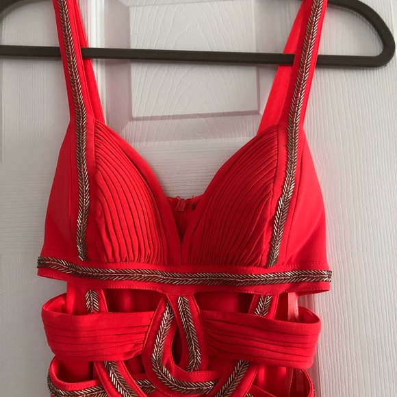 Prom Dress - Picture 4 of 6